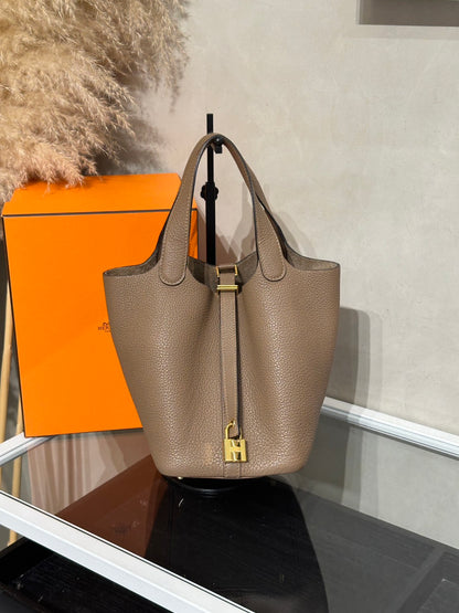 HERMES Picotin 18 - Beige De Weimar D0 威瑪犬米金 Y