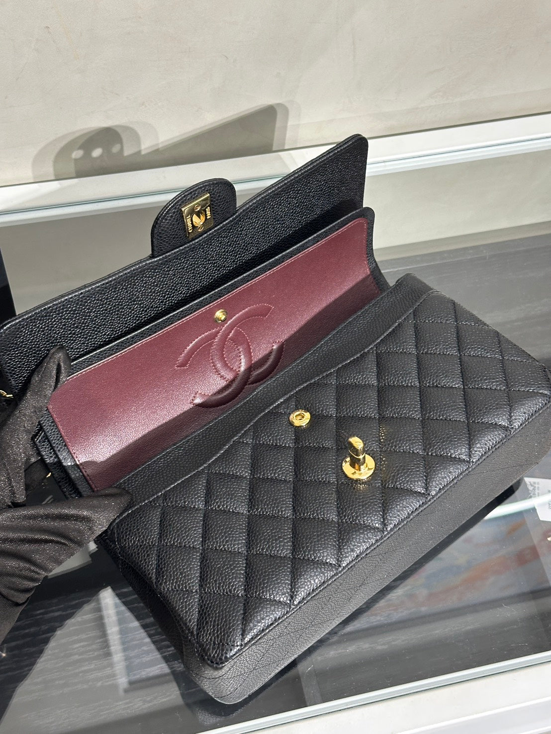 CHANEL 經典口蓋包 CF25 - 粒面牛皮黑金30開