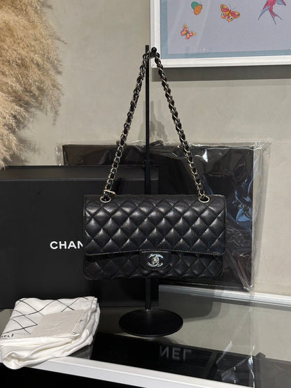 CHANEL 經典口蓋包 CF25 - 粒面牛皮黑銀30開