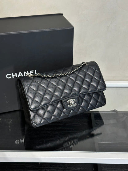 CHANEL 經典口蓋包 CF25 - 粒面牛皮黑銀30開