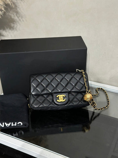 CHANEL 經典口蓋包Mini CF20 - 金球黑金