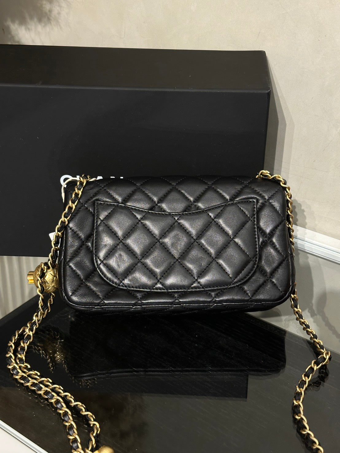 CHANEL 經典口蓋包Mini CF20 - 金球黑金