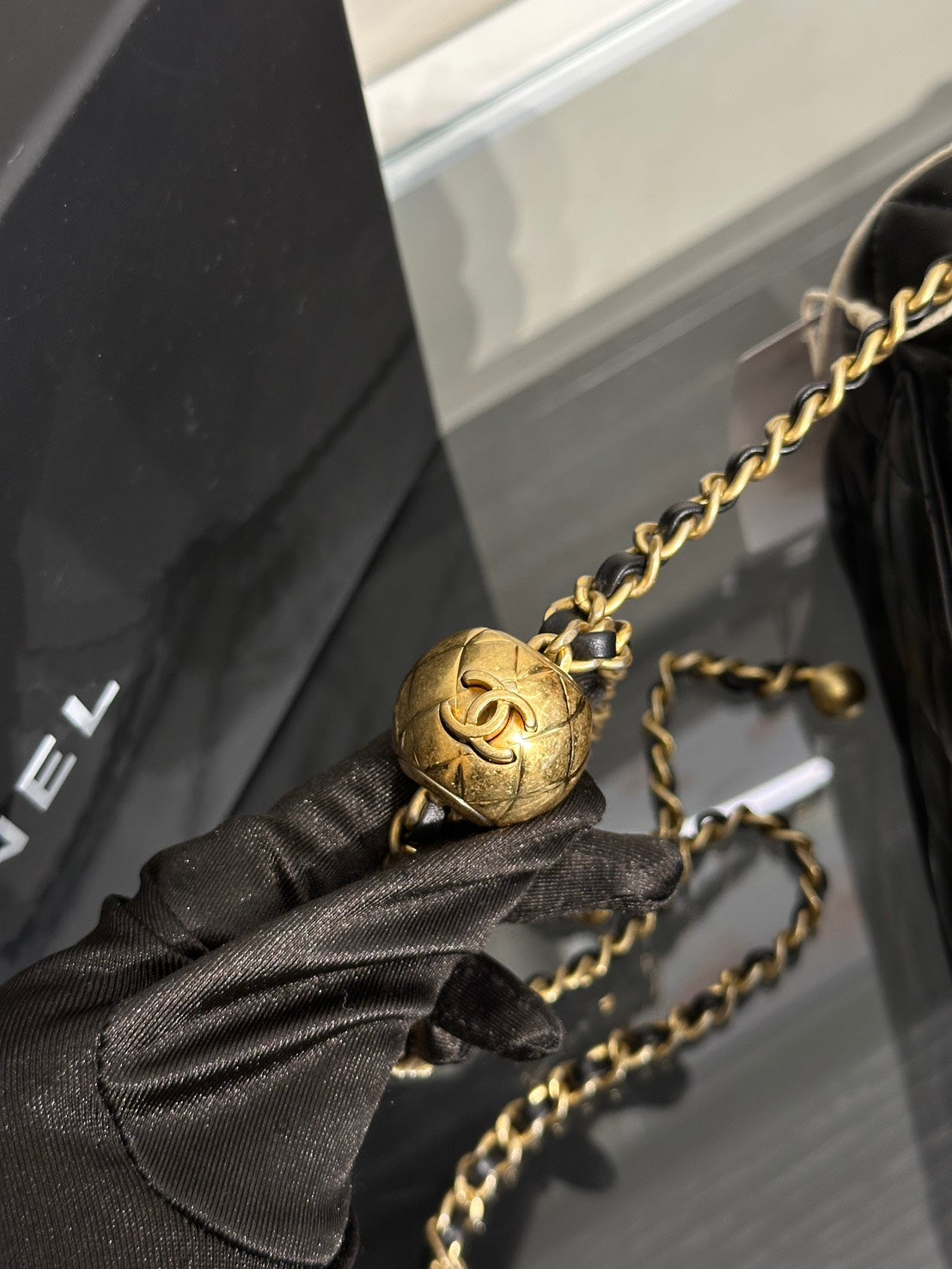 CHANEL 經典口蓋包Mini CF20 - 金球黑金