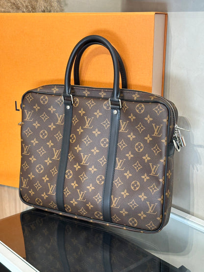 LOUIS VUITTON Porte-Documents Voyage公事包 - PM老花