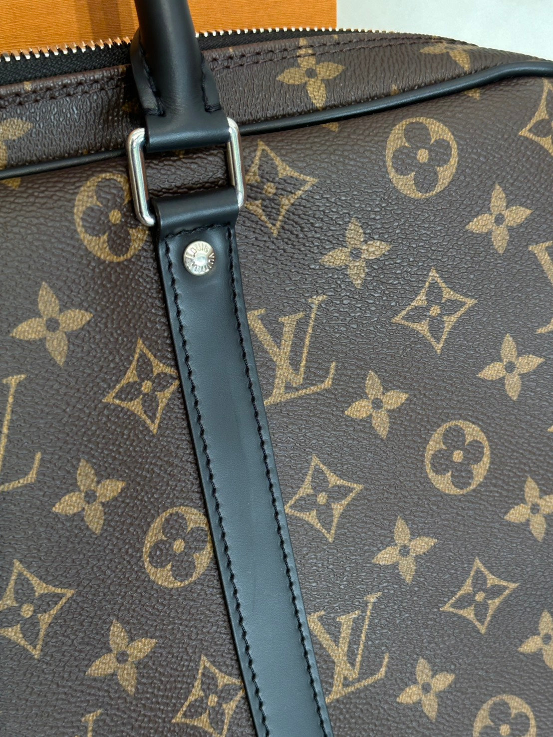LOUIS VUITTON Porte-Documents Voyage公事包 - PM老花