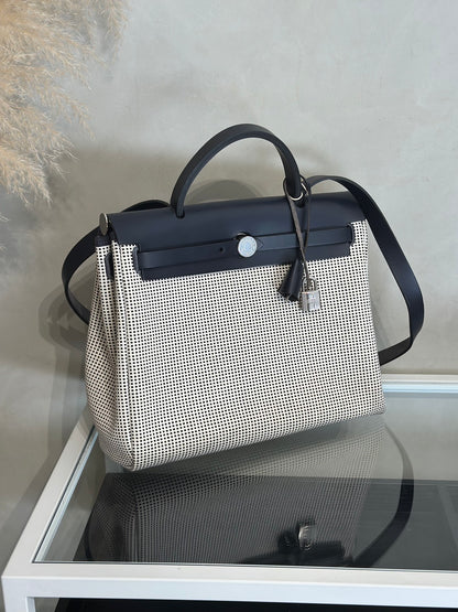 HERMES Herbag Zip 31 - 深藍 U