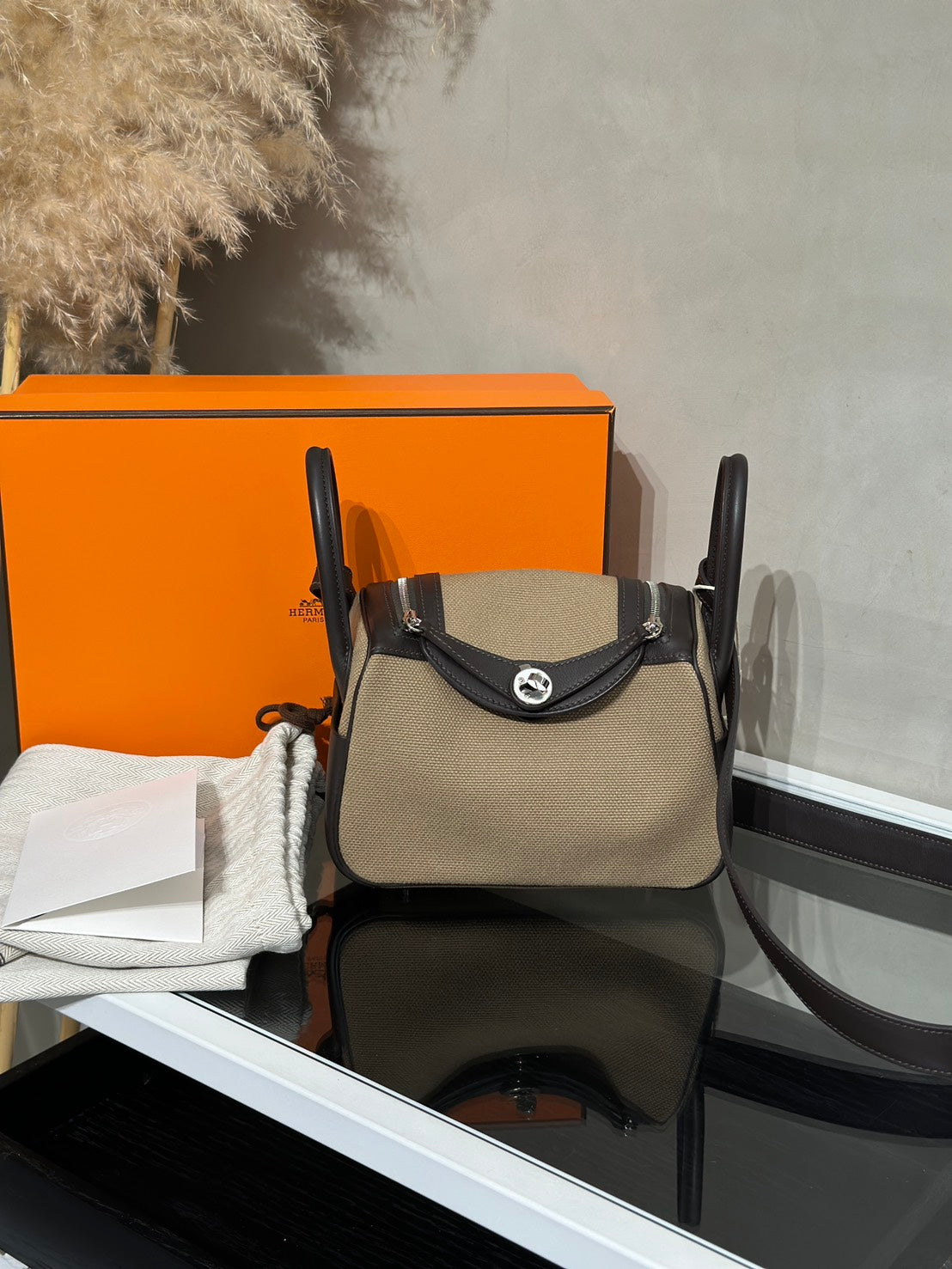 HERMES Mini Lindy ll - Mousse/Bai Brun 慕斯灰拚棗棕銀 G