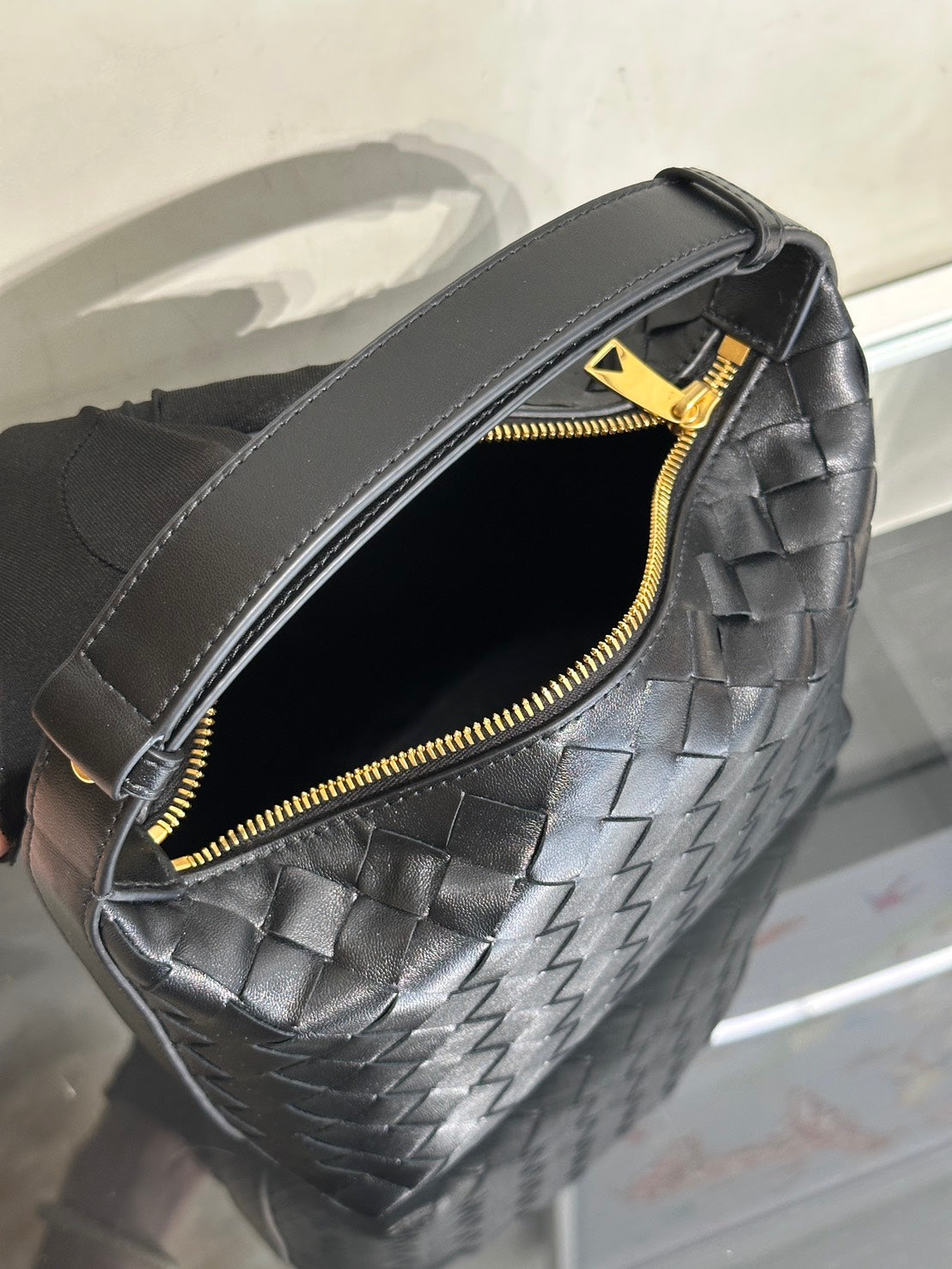 BOTTEGA VENETA  Wallace Mini Intrecciato單肩包 - 黑