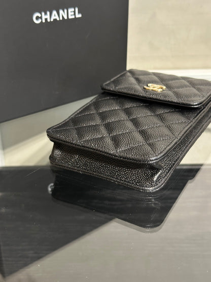 CHANEL 蝴蝶結皮穿鍊手機包 - 黑金