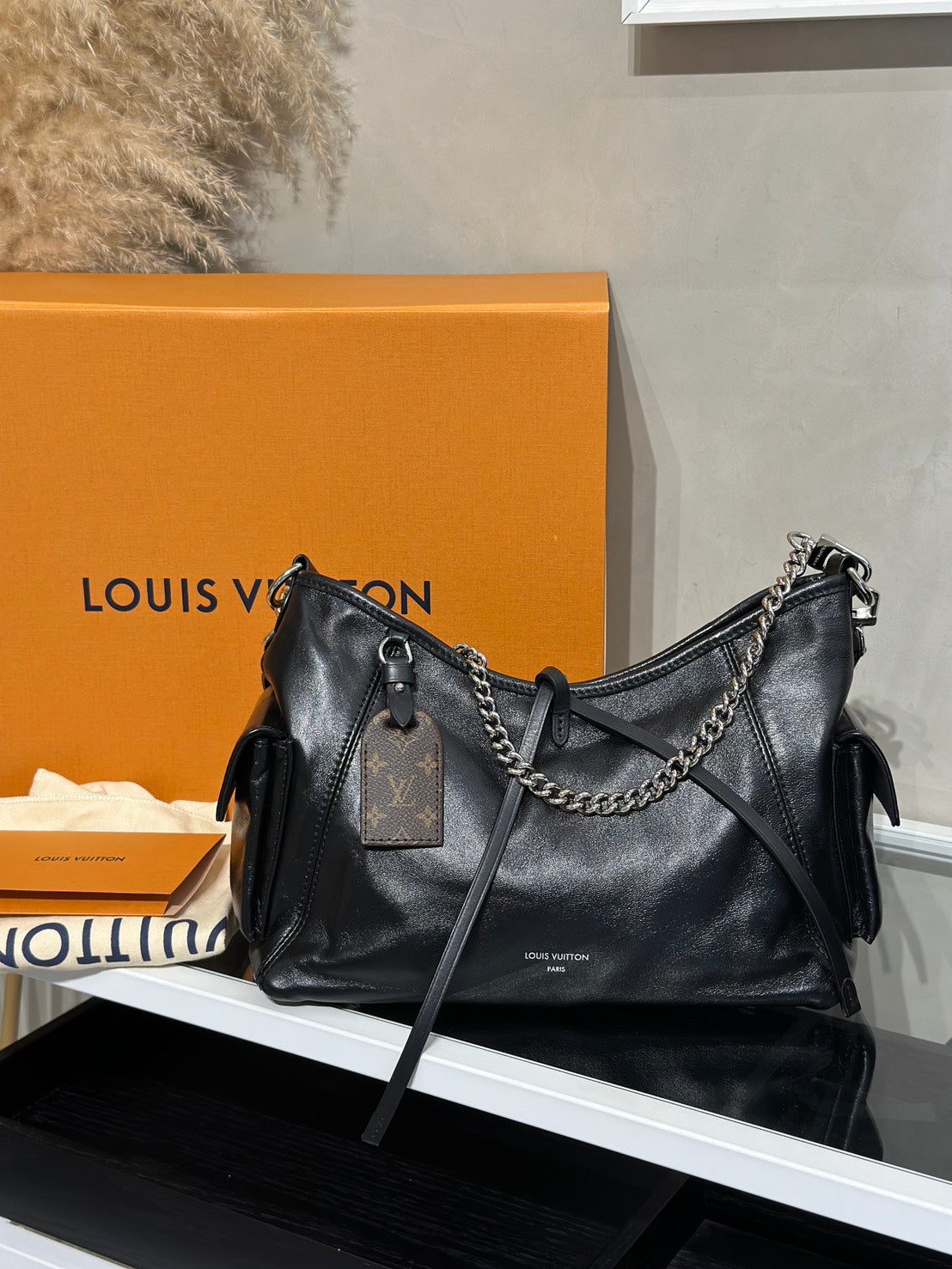 LOUIS VUITTON CarryAll Cargo Vibe - PM黑