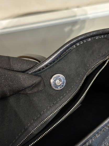 LOUIS VUITTON CarryAll Cargo Vibe - PM黑