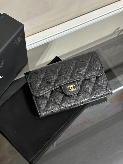 CHANEL 經典粒面牛皮中夾 - 黑金