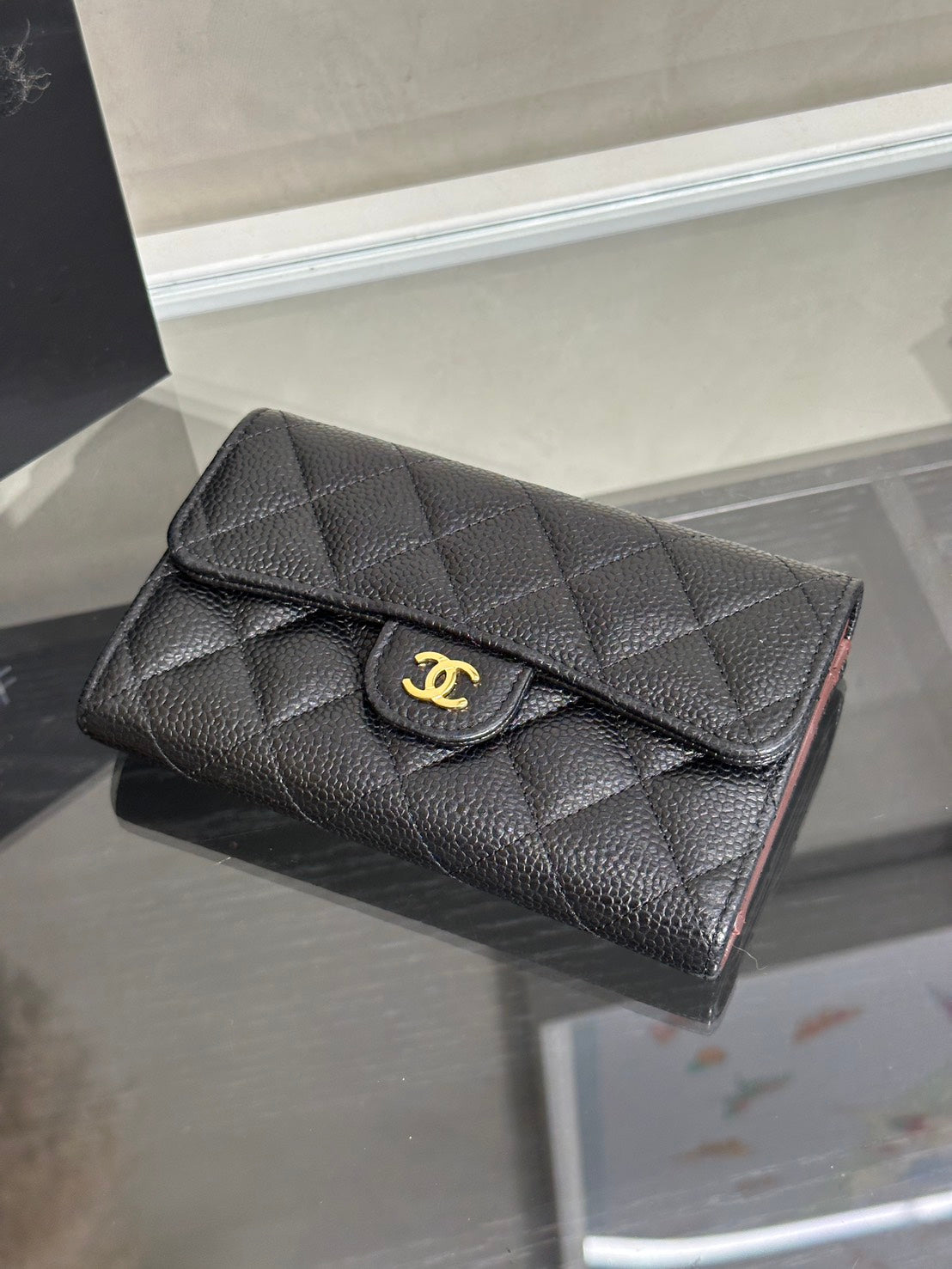 CHANEL 經典粒面牛皮中夾 - 黑金