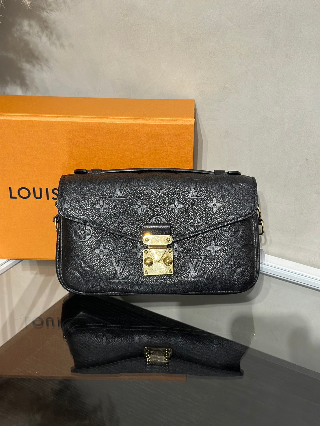 LOUIS VUITTON Pochette Metis East West郵差包 - 黑