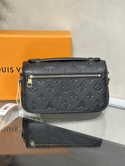 LOUIS VUITTON Pochette Metis East West郵差包 - 黑