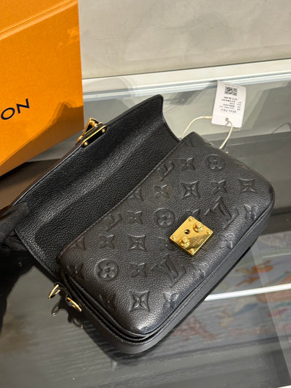 LOUIS VUITTON Pochette Metis East West郵差包 - 黑