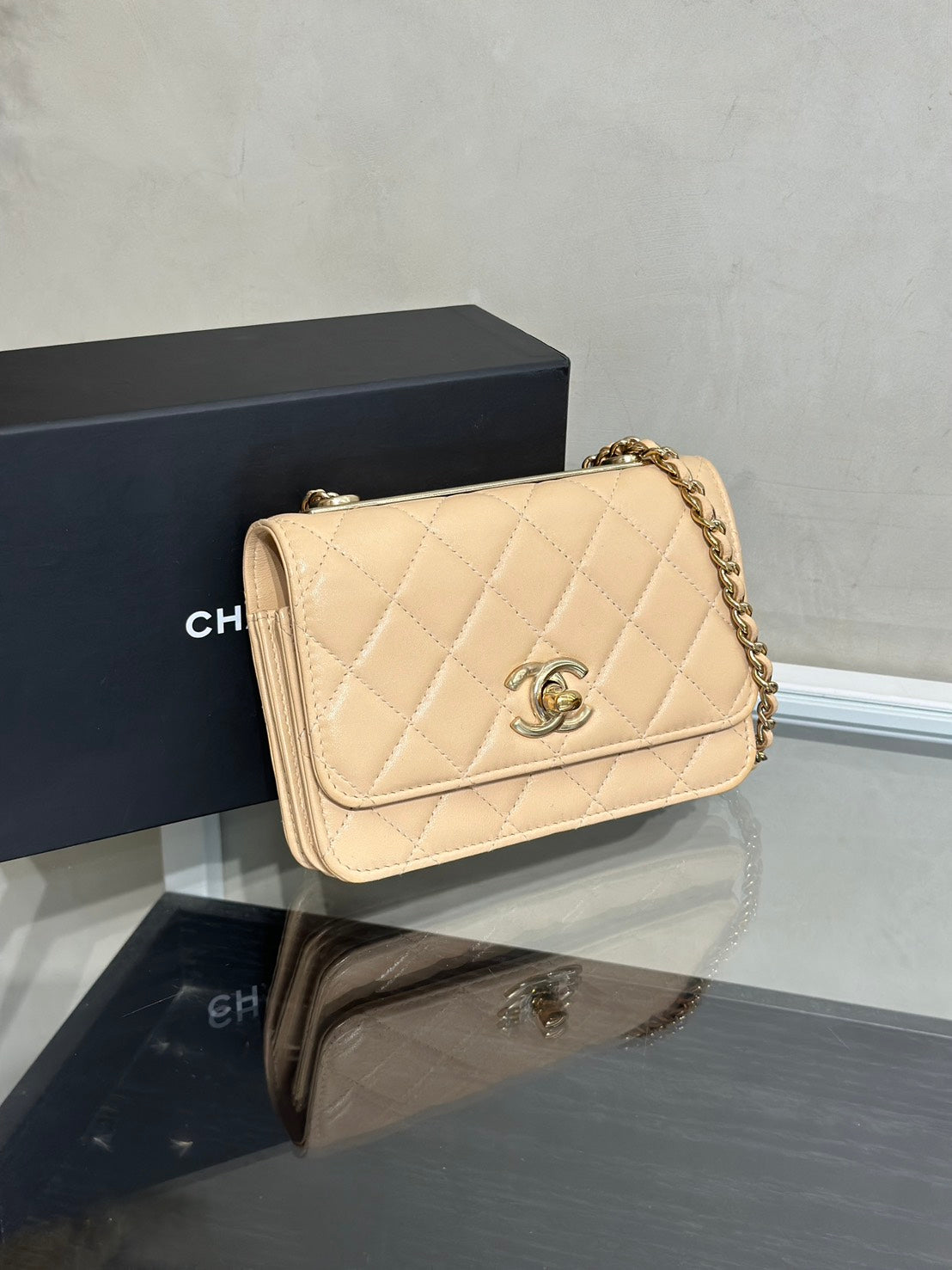 CHANEL Mini Trendy WOC - 米金30開