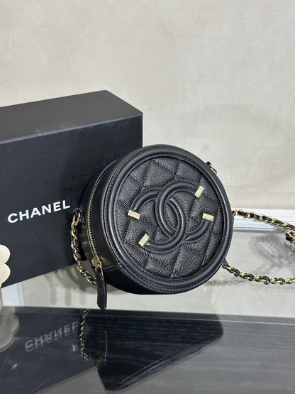 CHANEL 小圓餅鍊包 - 黑金30開