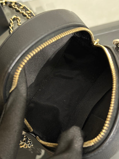 CHANEL 小圓餅鍊包 - 黑金30開