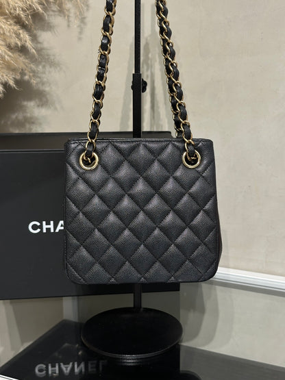 CHANEL Mini Tote粒面牛皮水桶包 - 黑金
