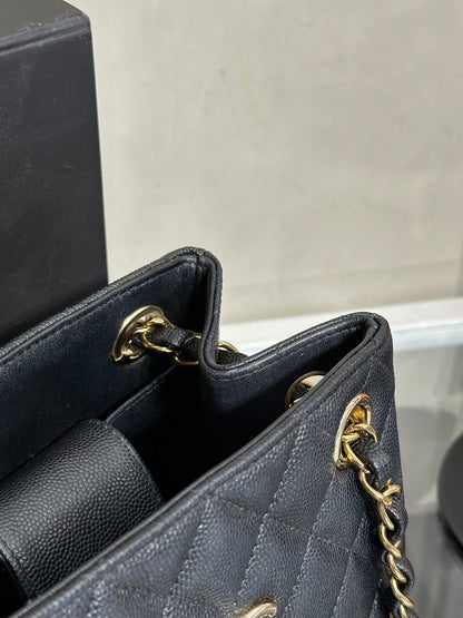 CHANEL Mini Tote粒面牛皮水桶包 - 黑金