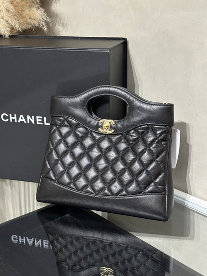 CHANEL 31 Mini Bag - 黑金