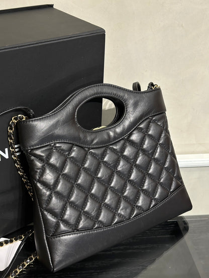 CHANEL 31 Mini Bag - 黑金