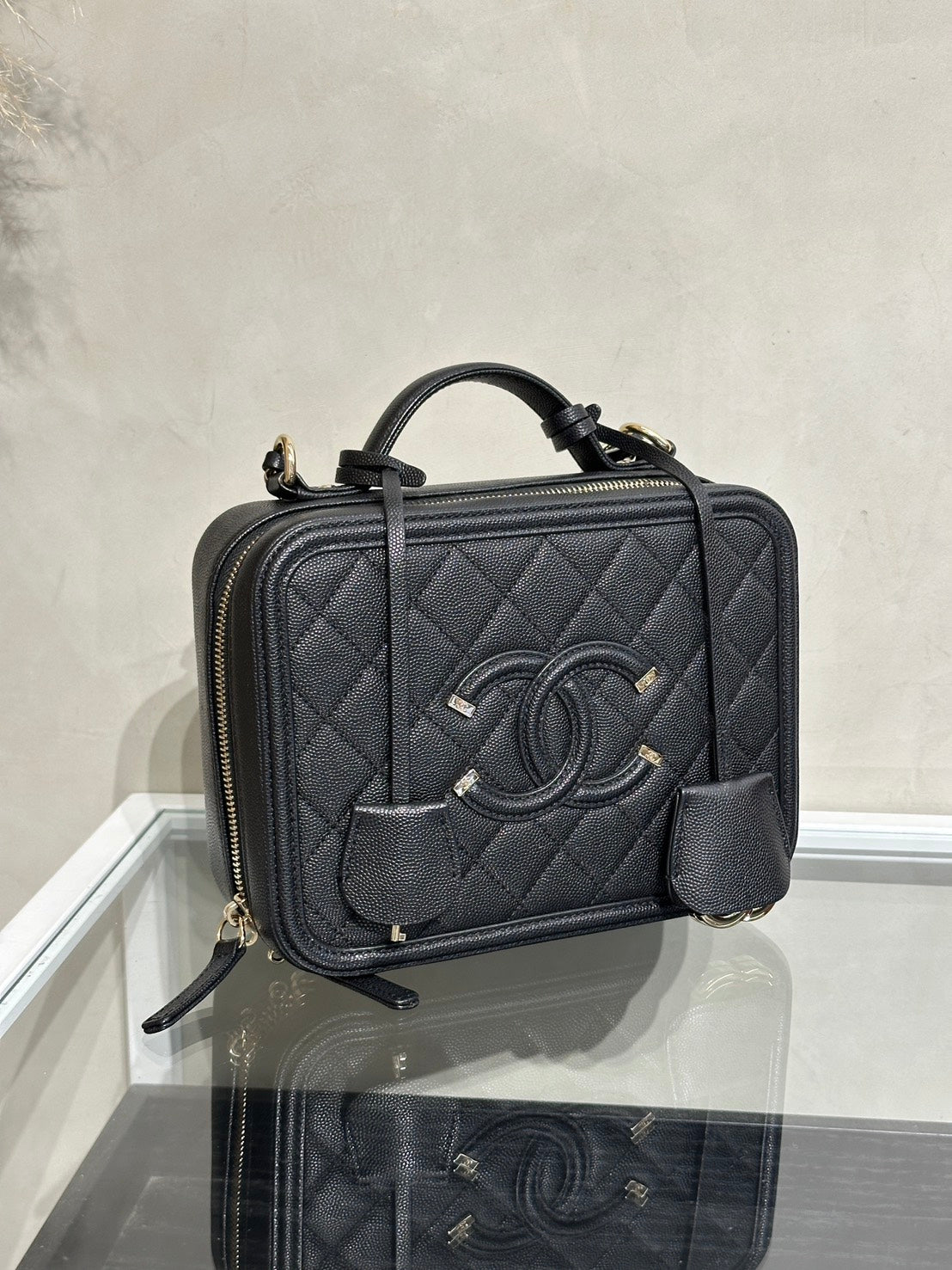 CHANEL Vanity Case相機包 - 中號黑金28開
