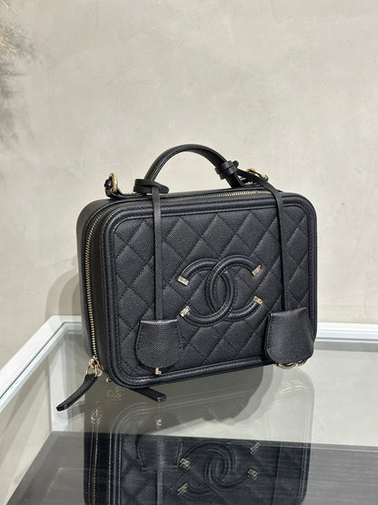 CHANEL Vanity Case相機包 - 中號黑金28開