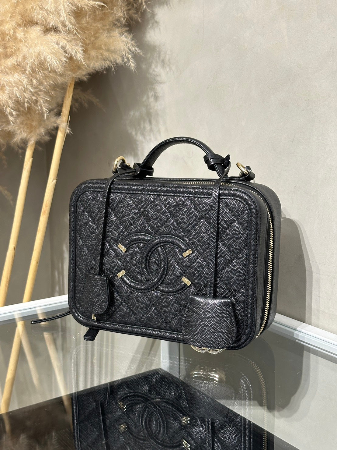CHANEL Vanity Case相機包 - 中號黑金28開