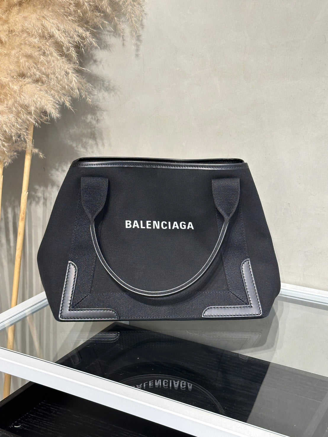 Balenciaga Navy Cabas - 小號黑