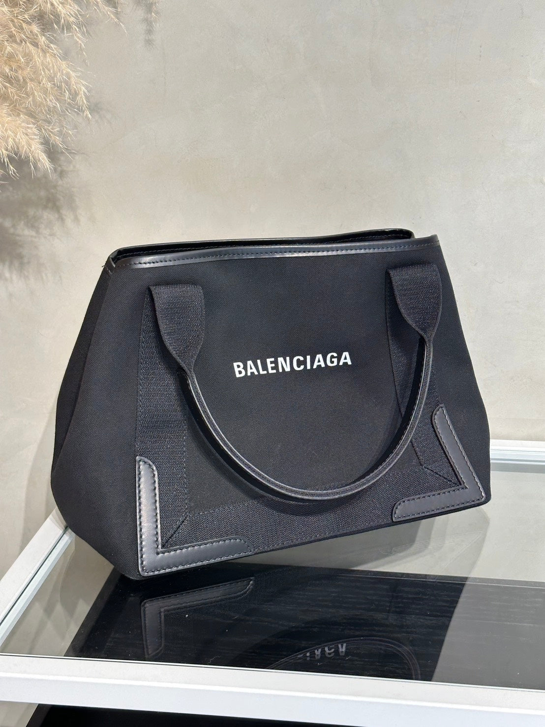 Balenciaga Navy Cabas - 小號黑
