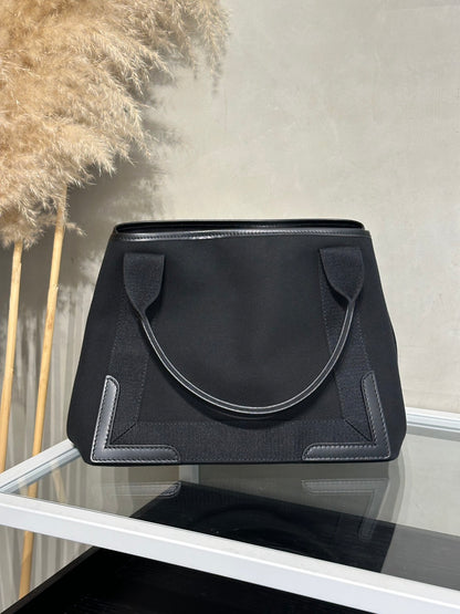 Balenciaga Navy Cabas - 小號黑