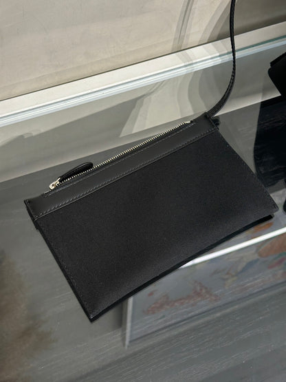 Balenciaga Navy Cabas - 小號黑