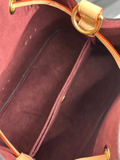 LOUIS VUITTON Neonoe BB水桶包