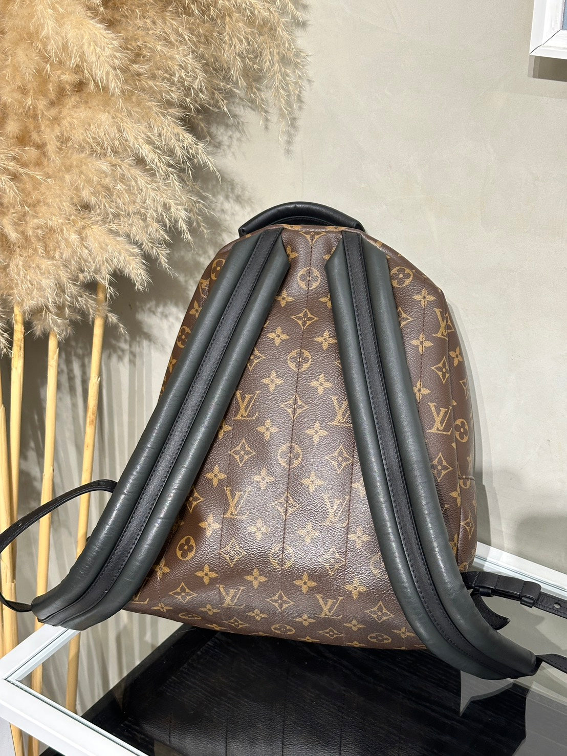 LOUIS VUITTON Palm Springs後背包 - MM