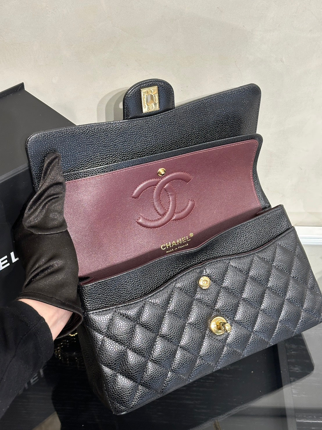 CHANEL 經典口蓋包 CF25 - 粒面牛皮黑金