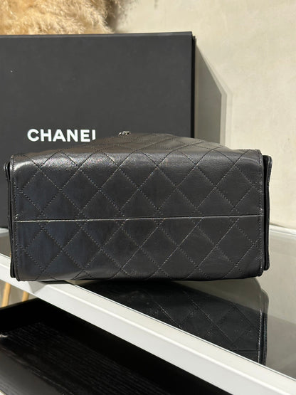 CHANEL 25 Hobo Bag - 小號黑金