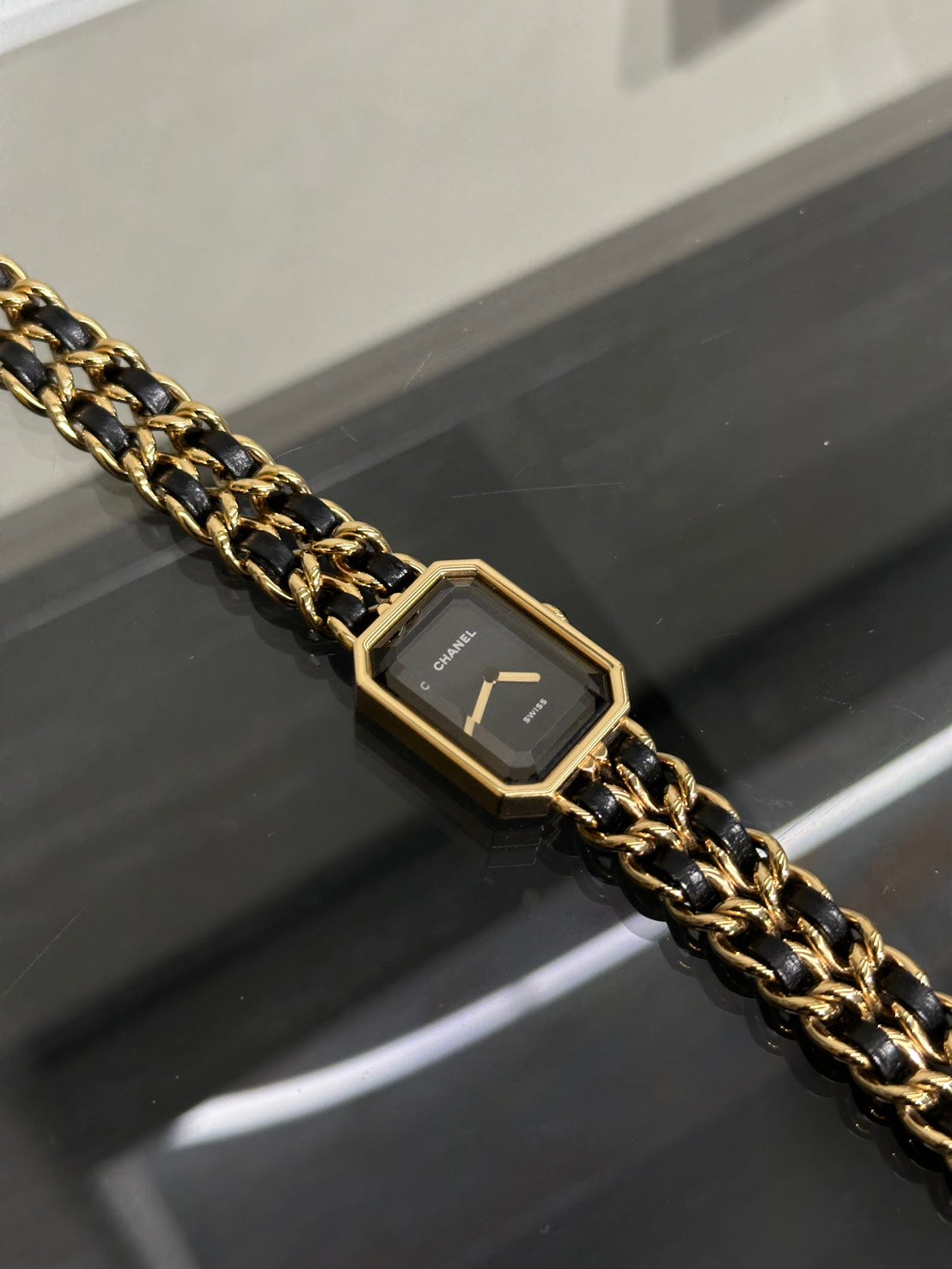 CHANEL 經典Premiers皮穿鍊方糖腕錶 - L黑金