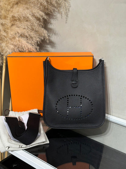 HERMES Evelyne 23 - Noir 89 黑銀 G