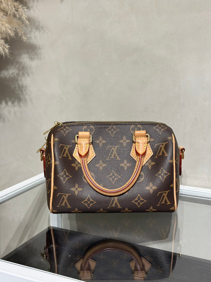 LOUIS VUITTON Speedy Bandouliere 20 - 黑邊背帶