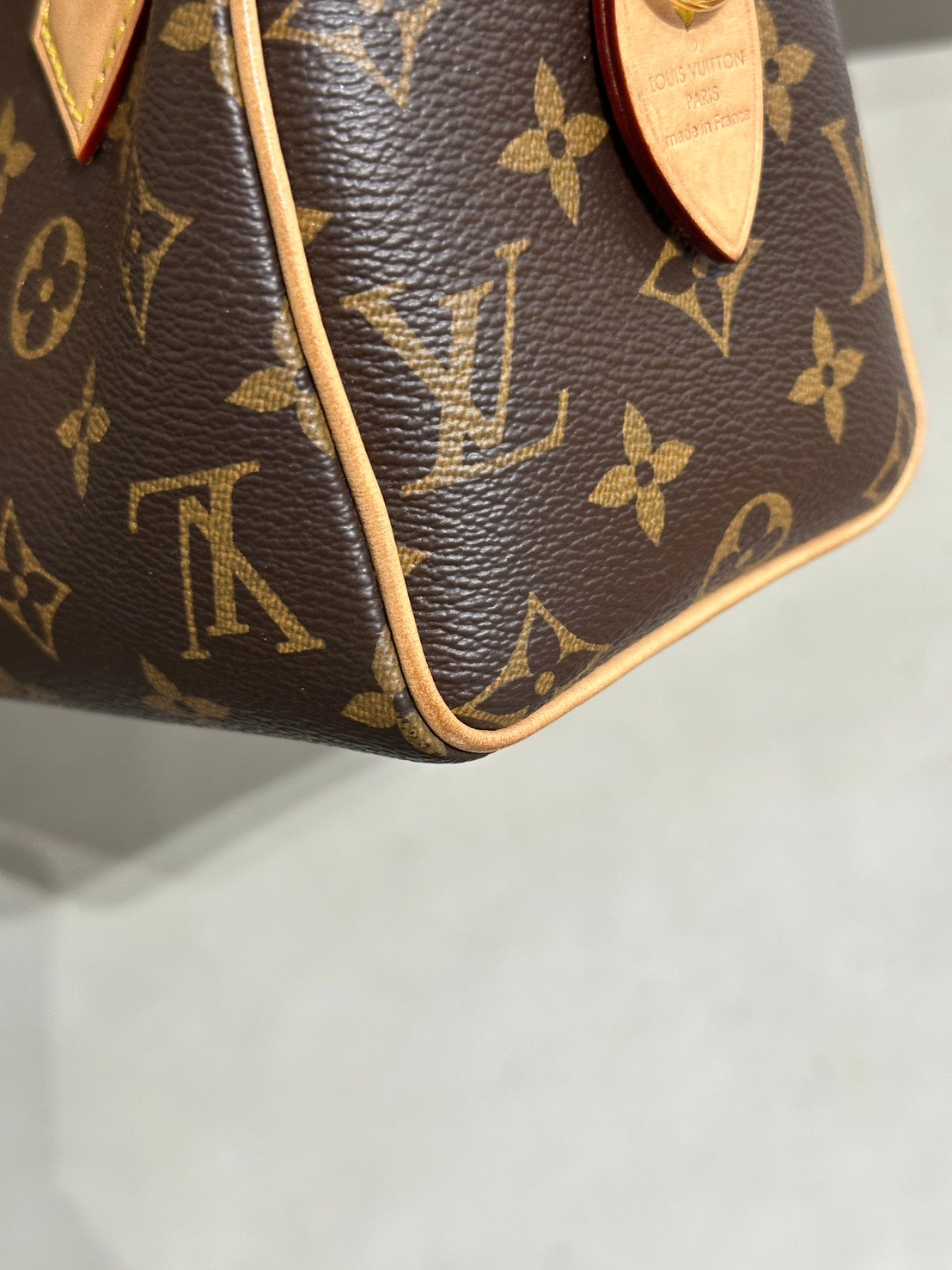 LOUIS VUITTON Speedy Bandouliere 20 - 黑邊背帶