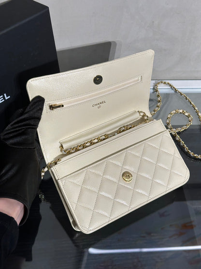 CHANEL 26C粒面牛皮WOC - 淺米金