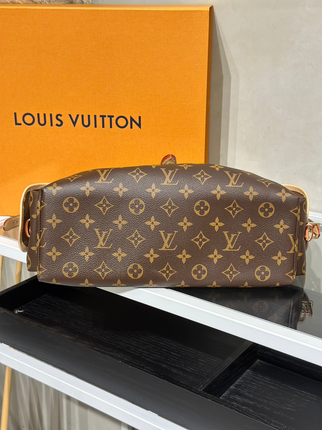LOUIS VUITTON Odyssee束口單肩包 - MM