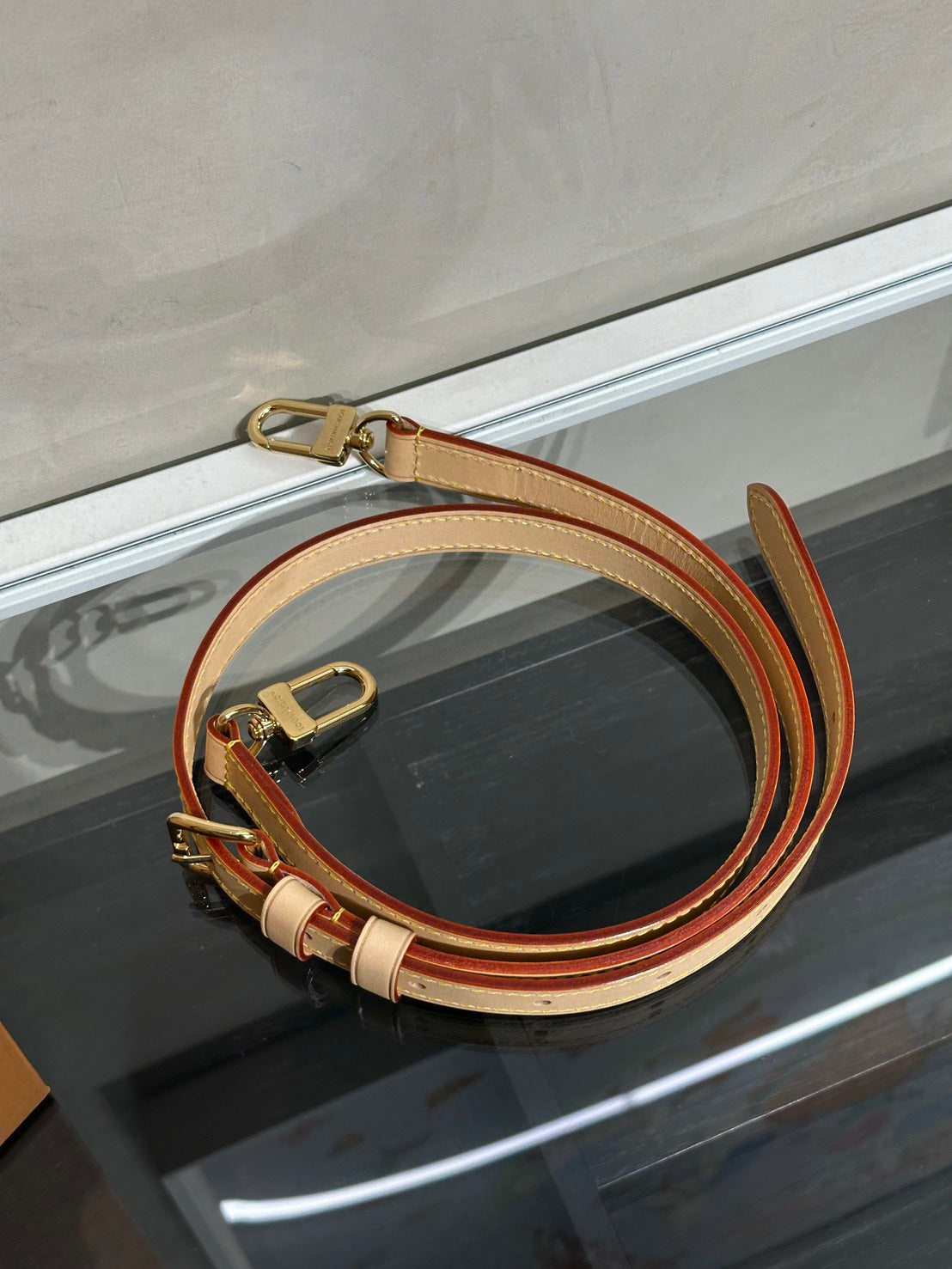 LOUIS VUITTON Odyssee束口單肩包 - MM