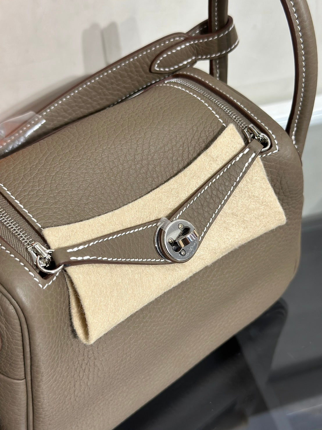HERMES Mini Lindy ll - Etoupe 18 大象灰銀 G