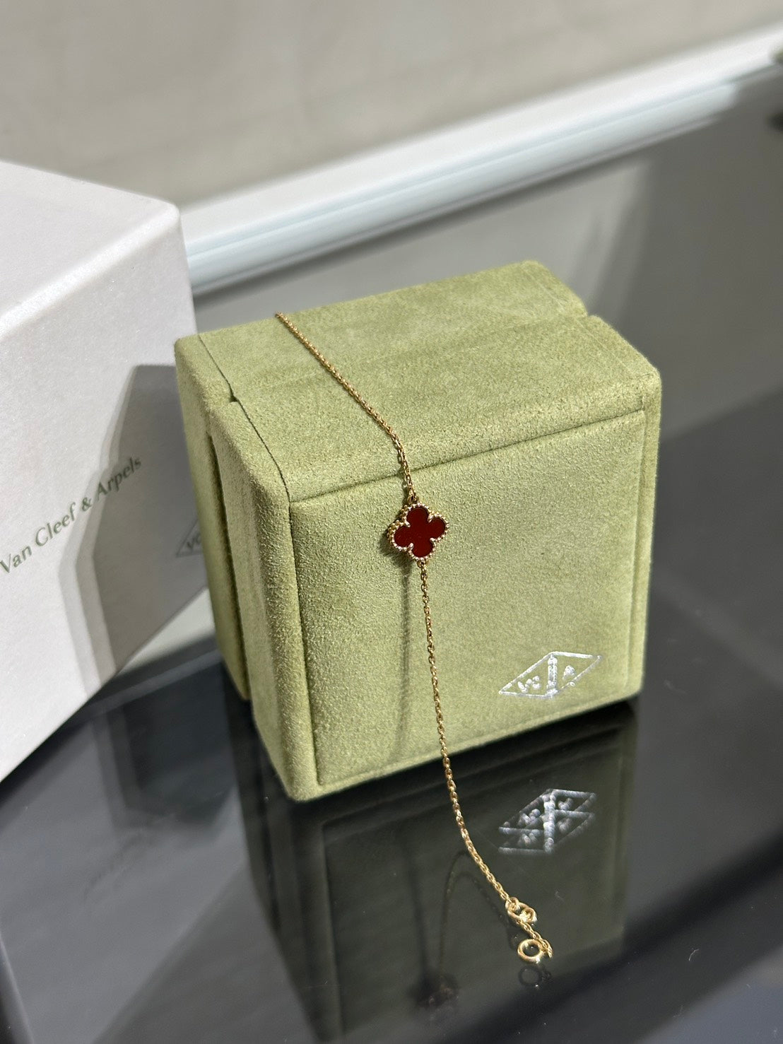 Van Cleef & Arpels 紅玉髓18K玫瑰金手鍊 - Sweet Alhambra