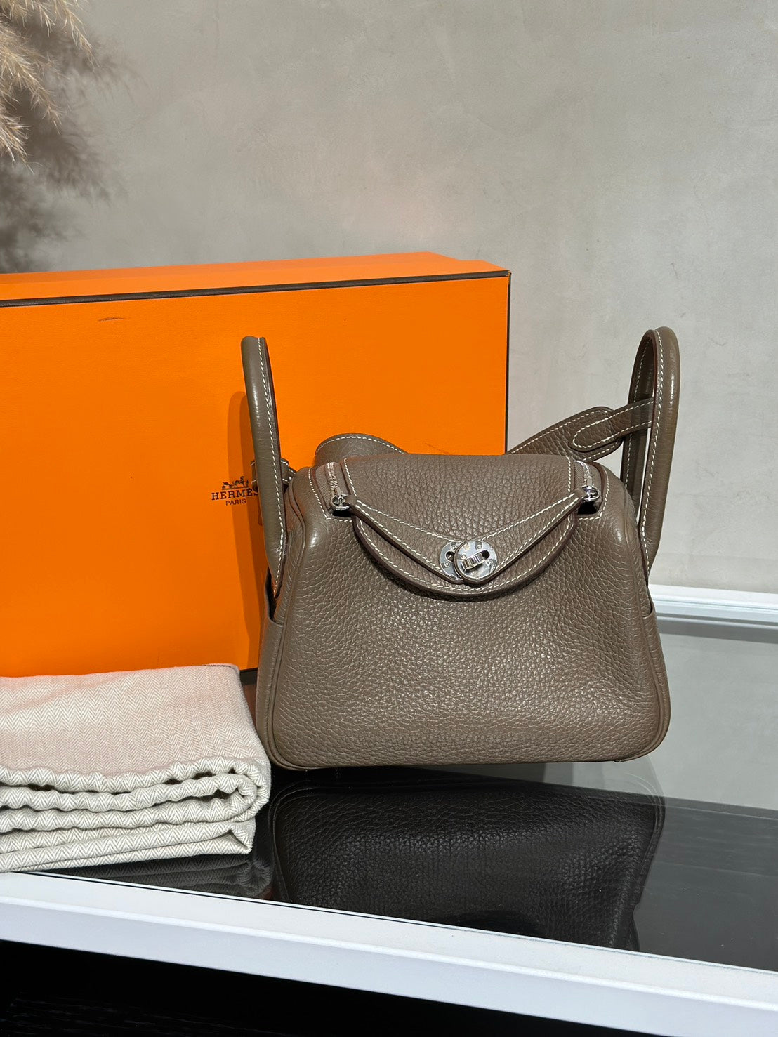 HERMES Mini Lindy - Etoupe 18 大象灰銀 Z
