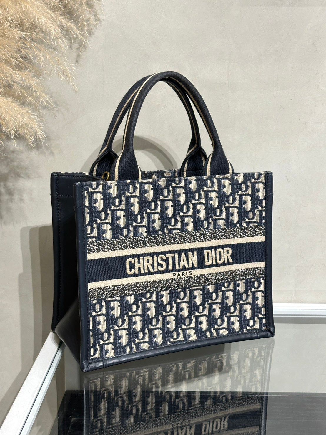 DIOR 刺繡老花背帶款Tote - 小號深藍