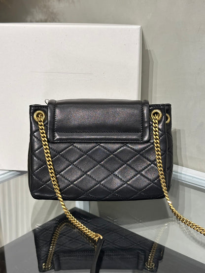 YSL Mini Nolita羊皮斜背包 - 黑金